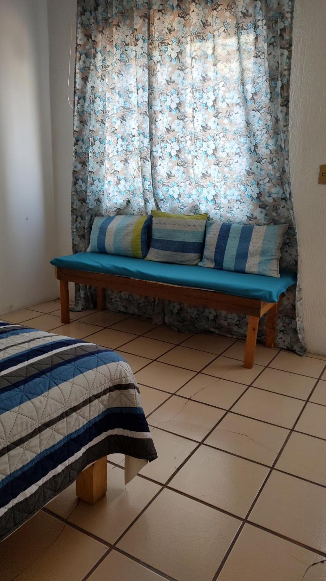 Habitacion Privada En Casa De Huespedes 과달라하라 외부 사진